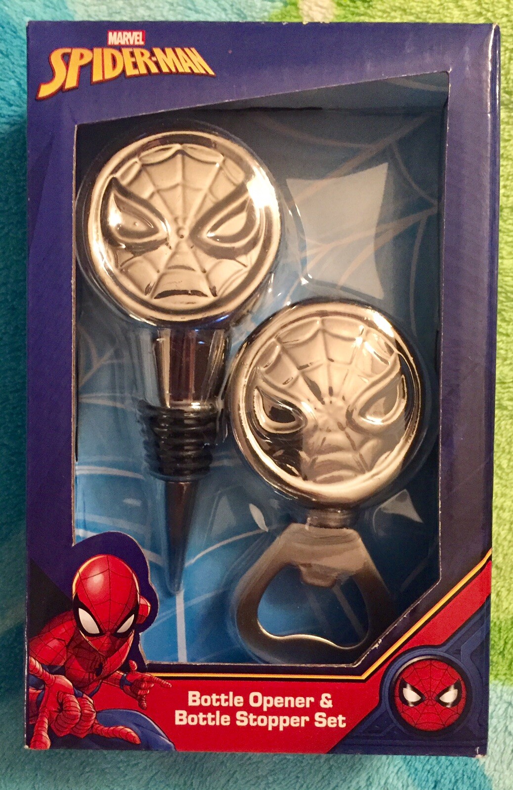 Marvel*SPIDERMAN* Bottle Opener And Bottle Stopper Set*Kcare