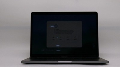 Apple Macbook Pro 13'' i5-1038NG7 16GB 512GB - Very Good