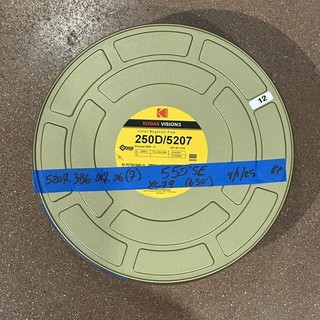 250D 65mm Motion Picture Film 550ft short end Kodak Vision3 5207 120 bulk roll