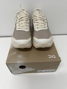 Size 10.5 - ON Cloudvista 2 Cream Desert