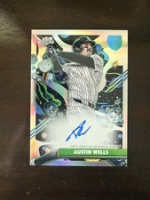 2025 Topps Chrome Cosmic Autograph Variation Austin Wells  On Card #CCA-AW Rare!