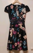 Dress, Want That Trend Dark Grey/Multicolour Floral Cap Sleeve Fit & Flare Siz10