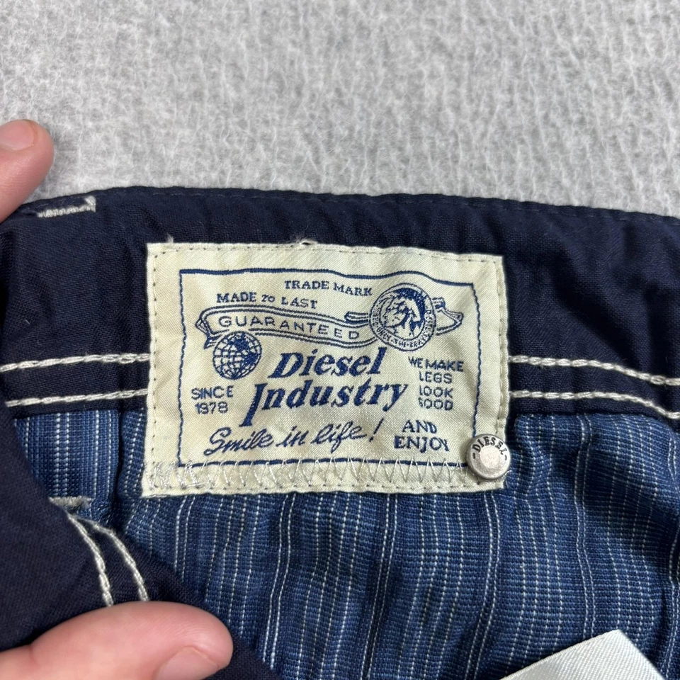 Pantalones Cortos Diesel Para Hombre 33 Azul Grosight Tanga Rayas Denim Cordón Academia Foto 3 de 4