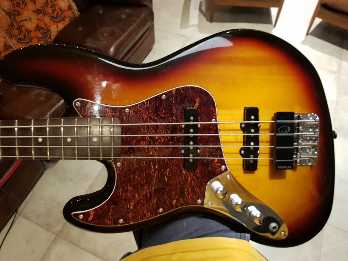 MaMute® - Muto A Blocco In Gomma Con Piastra Rigida Per Fender J Bass MaMute® - Muto A Blocco In Gomma Con Piastra Rigida Per Fender J Bass