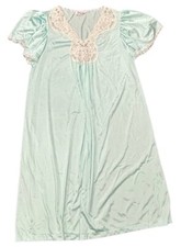 80s Vanity Fair Nylon Nightgown Mint Lace V Neck Sz: M Nylon Antron III VTG