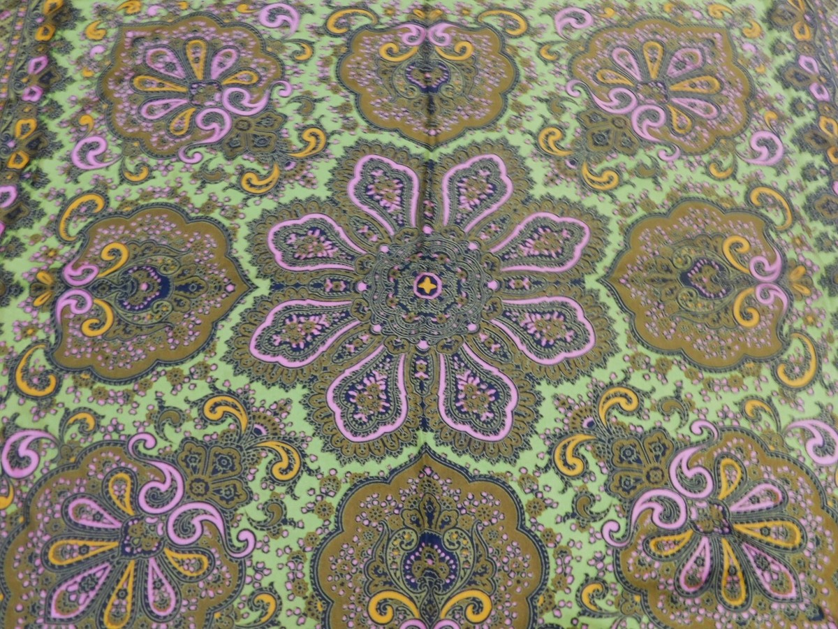 Foulard En Soie Pure Pour Femme - Multicolore, Motif Batik Peint à Main - Neuf Sans étiquette