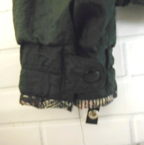 Retro Duffel Womens Sportswear Large White Black Tracksuit 1990s Sporty Chic - Picture 7 of 10