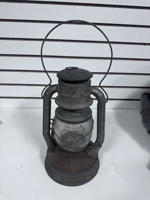 DIETZ D-LITE No 2 Lantern Kerosene Lamp Antiqu Barn Train Lamp BH