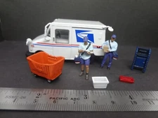 1:64 figure set USPS Mailman + equipment + LLV vehicle - Diorama Accessories  