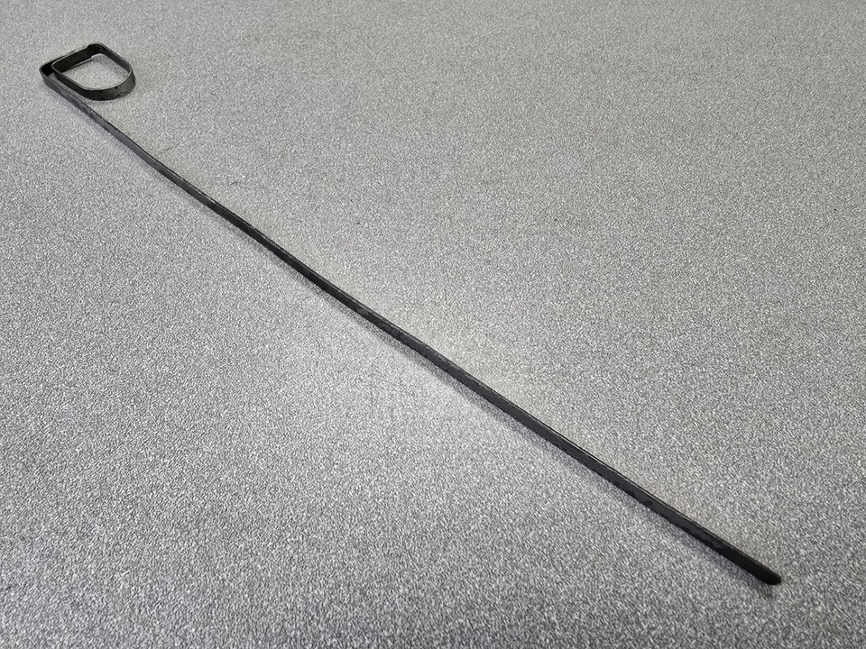 Varilla de medición de nivel de aceite original usada Porsche 911 930 295 mm 1974-80 Foto 4 de 4