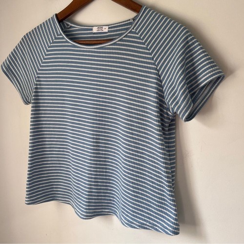 Camiseta de manga corta Ardene azul y blanco a rayas pequeña - Imagen 2 de 6