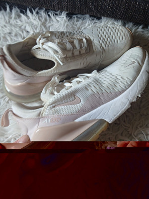 Nike Air Max 270 Sneaker Weiß/Rosa Low Top Mesh Schnürung atmungsaktiv 39