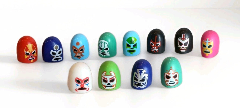 Rare Complete Set of 12 Luchadores Thumb Wrestlers Vending Machine 2016 NOS New