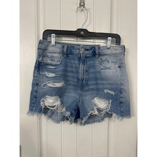 American Eagle Mom Shorts Womens 6 28 Light Wash Distressed Denim Frayed Hem NWT