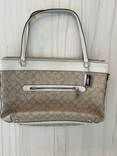 COACH Beige Logo Shoulder Bag 21a