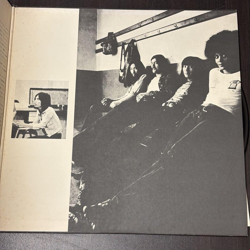 Early pressing Flower Travellin' B MBKe Up 5y - Imagen 4 de 12