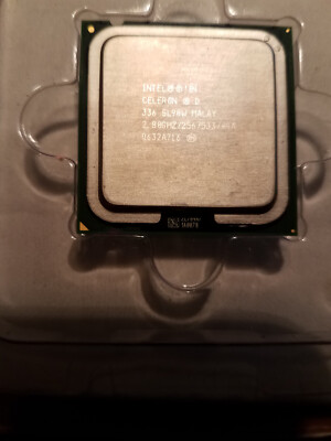 Intel Celeron D 336 256 KB L2 Cache FSB 533 MHz 2.8 GHz Socket 775 CPU  SL98W