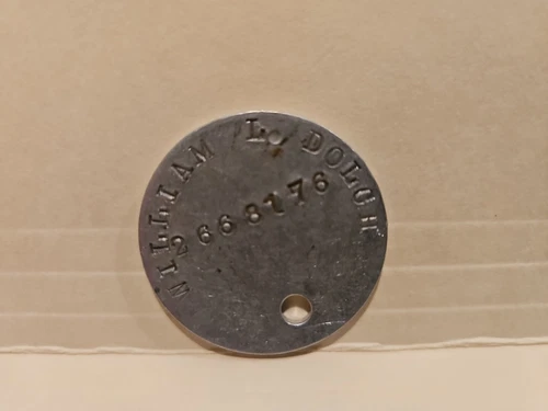 Vintage Original WW1 Metal Military Dog Tag USA William L. Dolch
