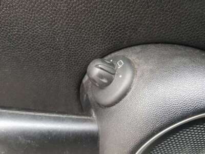 Interruttore Specchietto Retrovisore Elettrico - Compatibile Con Renault Captur, Clio MK4 - Foto 8