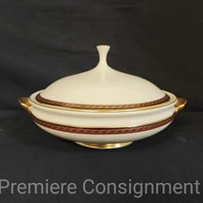 Lenox China Monroe Gold Trim Presedential Lidded Casserole Vegetable Dish Tureen