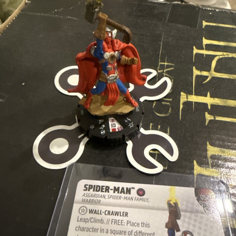 WizKids Marvel HeroClix Asgardian Spider-Man #052 Chase Figure w/ Card