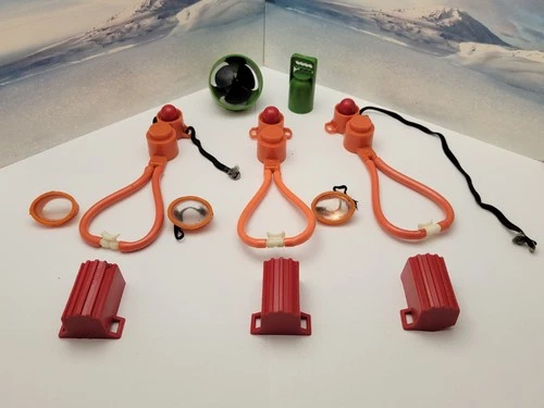 Vintage 1970's GI-Joe Underwater Demolition Adventure Team accessories Lot