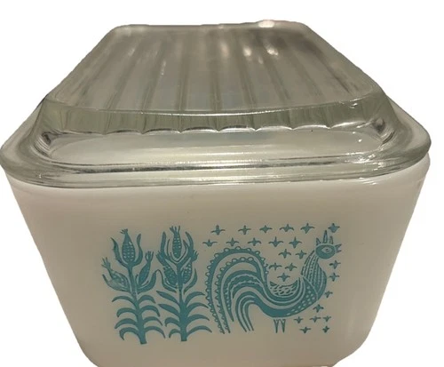 PYREX AMISH BUTTERPRINT Turquoise Rooster 502 Refrigerator Dish W/ Lid 1.5 pt