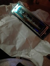 Swan harmonica