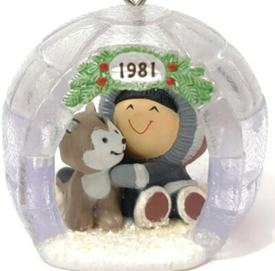 1981 Vtg Hallmark Keepsake Frosty Friends Igloo Dog & Eskimo Christmas Ornament