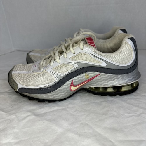 Nike Reax Run 5 Size 6 Woman's Silver Pink White - Picture 9 of 16
