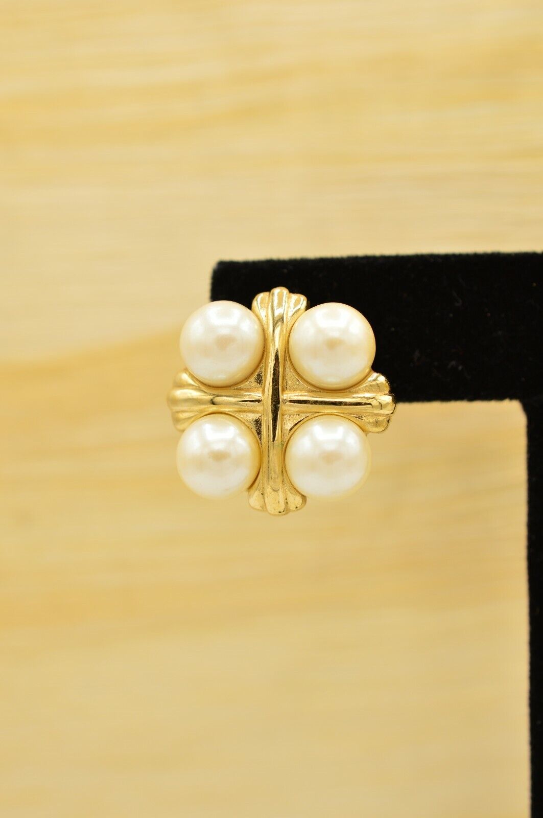 Givenchy Vintage Earrings Gold Pearl Cluster Stud… - image 7