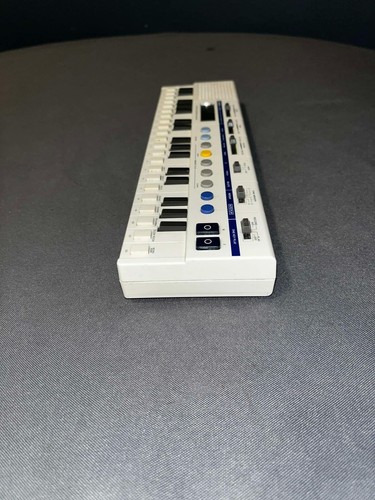 Vintage CASIO VL-TONE VL-5 Electronic Synthesizer Keyboard For Parts Or Repair - Picture 5 of 10