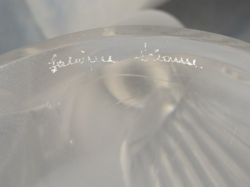 Lalique France Praying Madonna Crystal Glass Figure Statue Signed - Picture 5 of 5