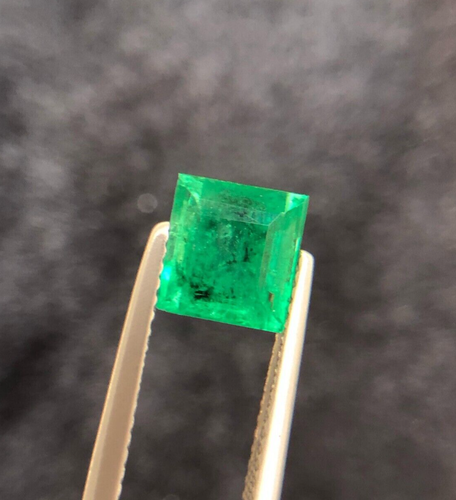 2.5 Ct Natural Faceted Emerald Stunning Clarity Loose Gemstone Swat Pakistan - Bild 4 von 4