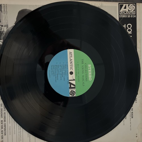 1E. The Young Rascals - Collections LP 1966 Atlantic 8134 - Picture 3 of 4
