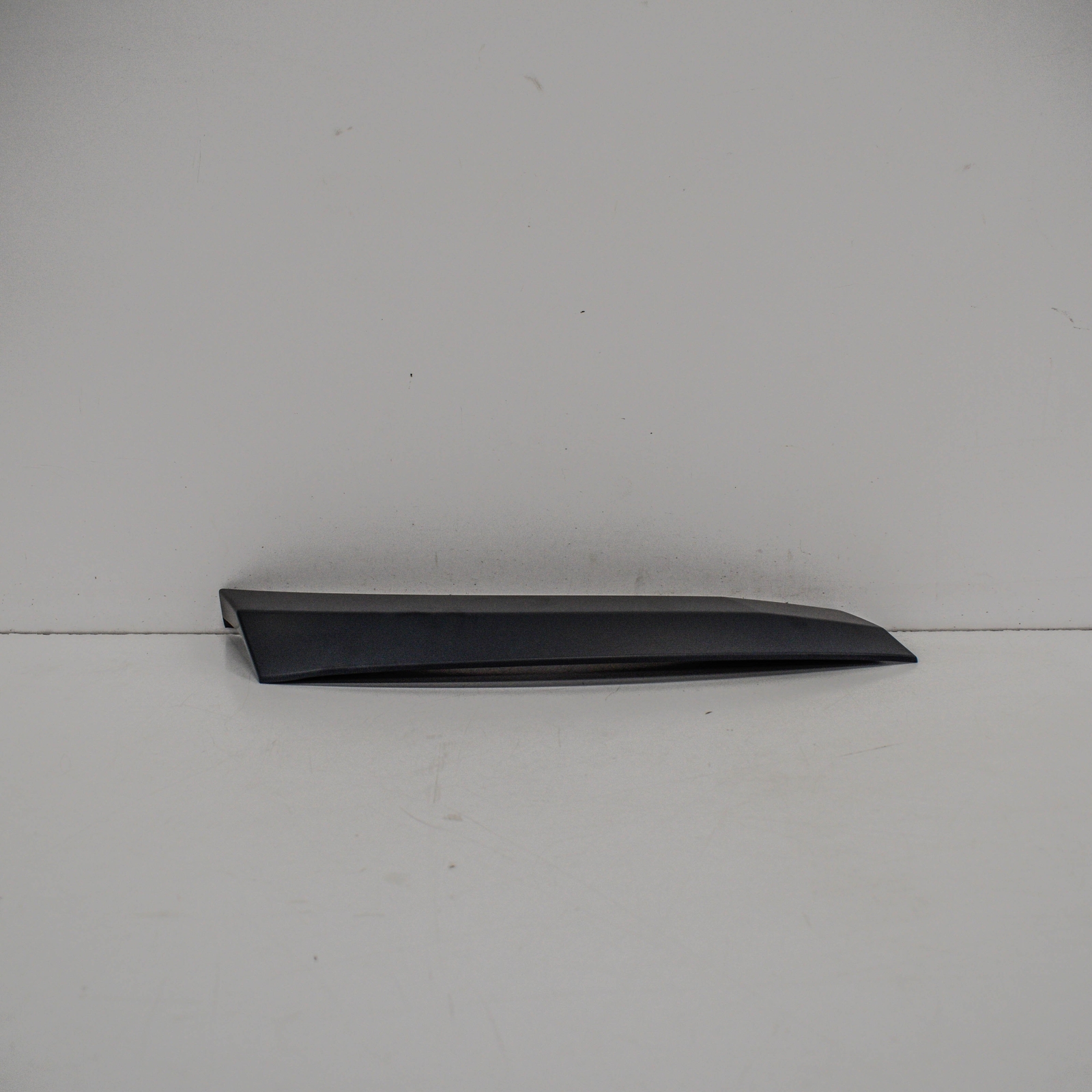 MB GL X164 AMG Front Left Wheel Arch Cover A16488497229999