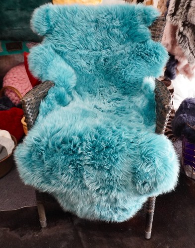 Australian Sheepskin Rug - Turquoise Blue. 1600mm Long -Super Thick & Soft - Picture 8 of 9
