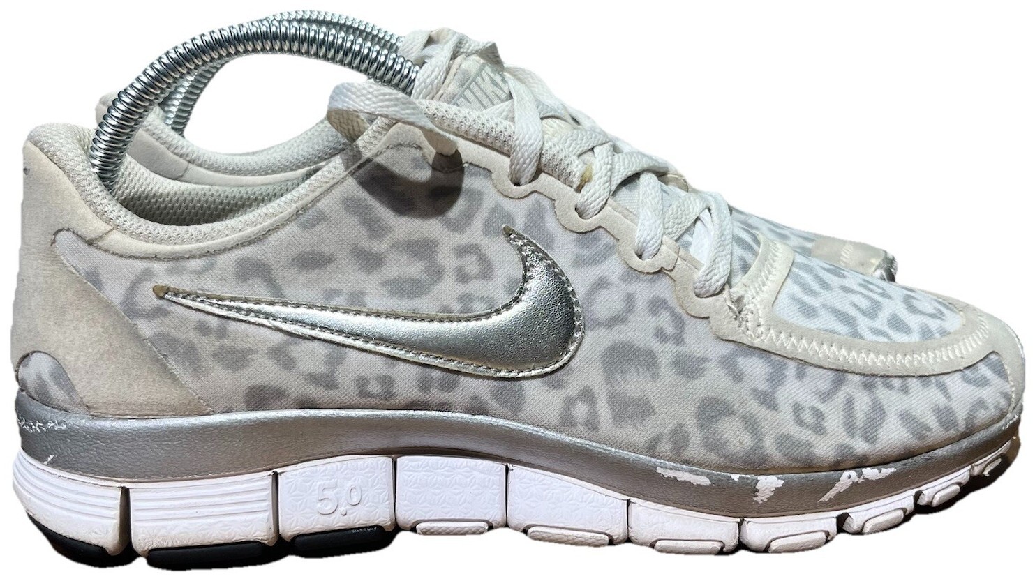 nike running shoes cheetah