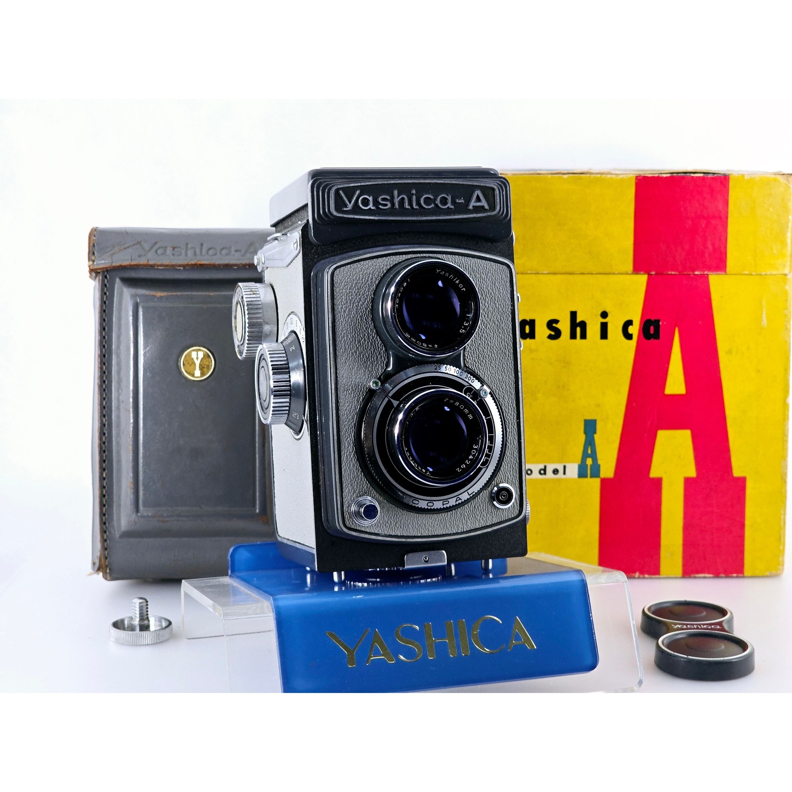[Near MINT] Yashica A TLR 6x6 Medium Format 120 Film Camera From Japan