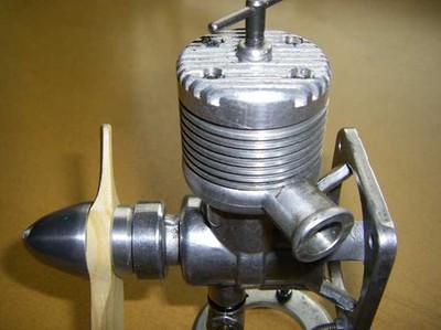 FMO Einzylinder 6,5 ccm - Motor Engine Airplane - 62