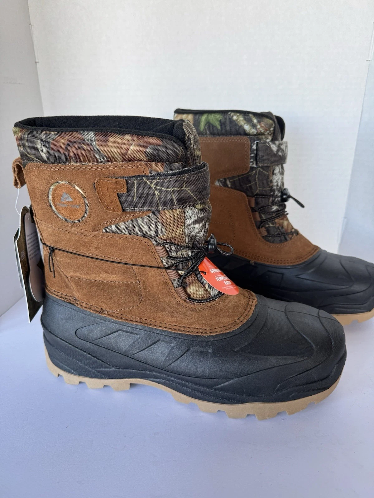 OZARK TRAIL MOSSY OAK SZ 11M, GENUINE SUEDE, THINSULATE, WATERPROOF, BUNGEE LACE