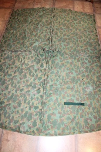 US Military Issue WW2 WWII Army USMC Wet Weather Rain Poncho Camouflage   V50