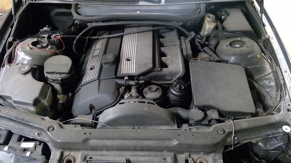 Engine ECM Electronic Control Module Thru 2/03 Fits 01-03 BMW 330i 899830 - Image 4 of 4