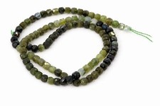 0.4 lfm (72,12 € */ 1 lfm) Turmalin grün Edelstein Strang Würfel Form – ca. 5x5