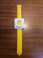 Montre Vintage Mécanique Suisse Vynile Et Plastique Années 70 N8
