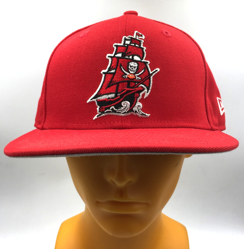 New Era NFL Tampa Bay Buccaneers Flat Bill Fitted Size 7 3/8 Cap Hat #GoBucs