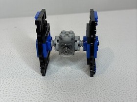 LEGO (8028) Star Wars Mini Tie Fighter - Retired - EUC w/ Instructions