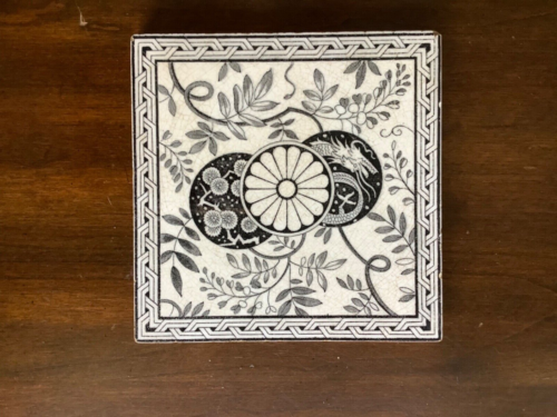 Mintons China Works Stoke on Trent Walbrook London-6”x 6” Tile - Flower/Vines - Picture 1 of 11