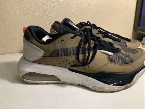 Jordan Air 200E Men's Athletic Shoes Olive Green Brown DC9836-261 Size 11.5 - Picture 2 of 7