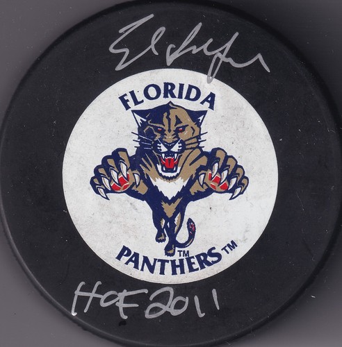BECKETT ED BELFOUR "HOF 2011" SIGNED FLORIDA PANTHERS VINTAGE LOGO PUCK WW82496